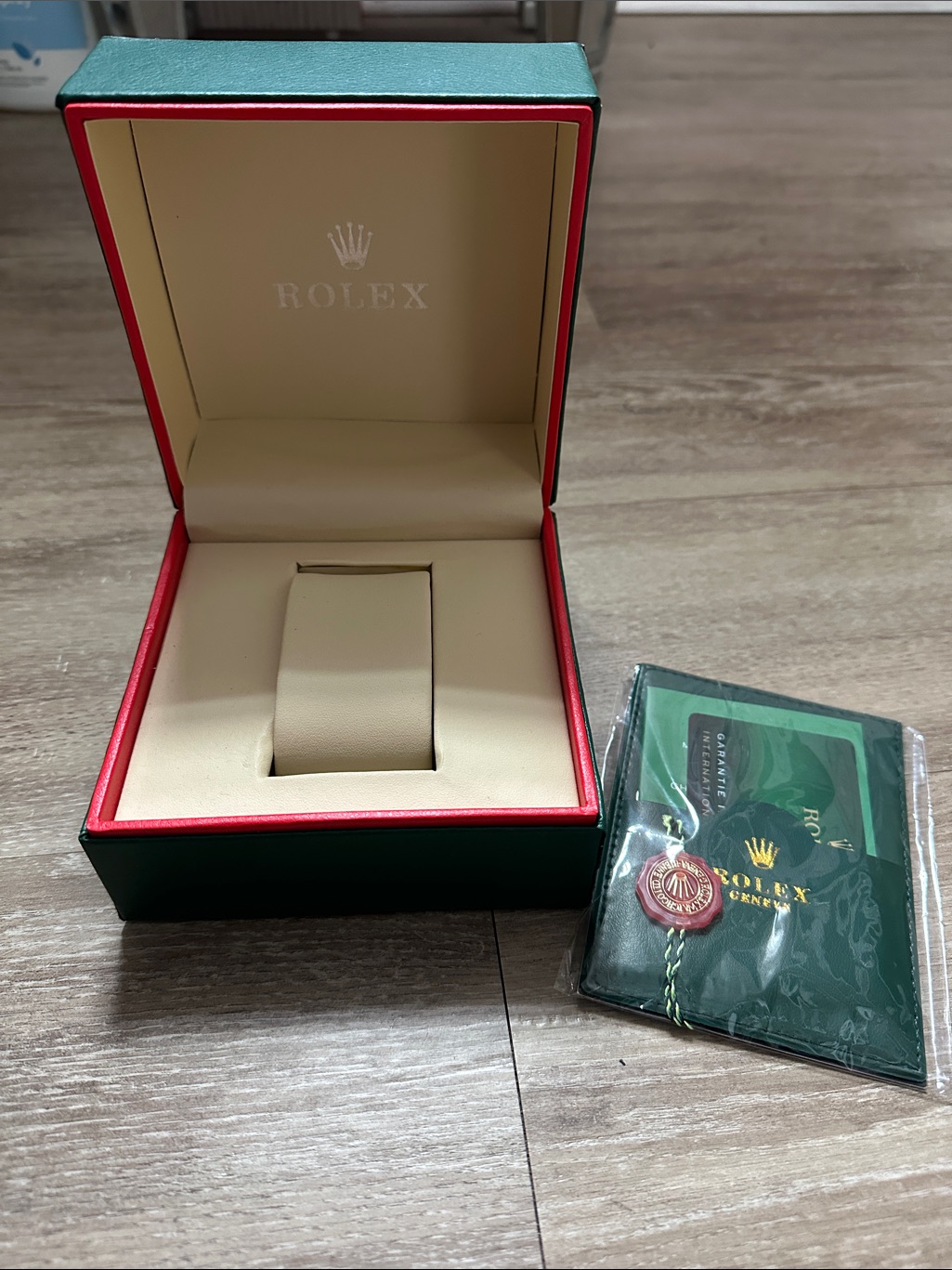 Rolex Green And Cream Watch Presentation Box With Cardholder